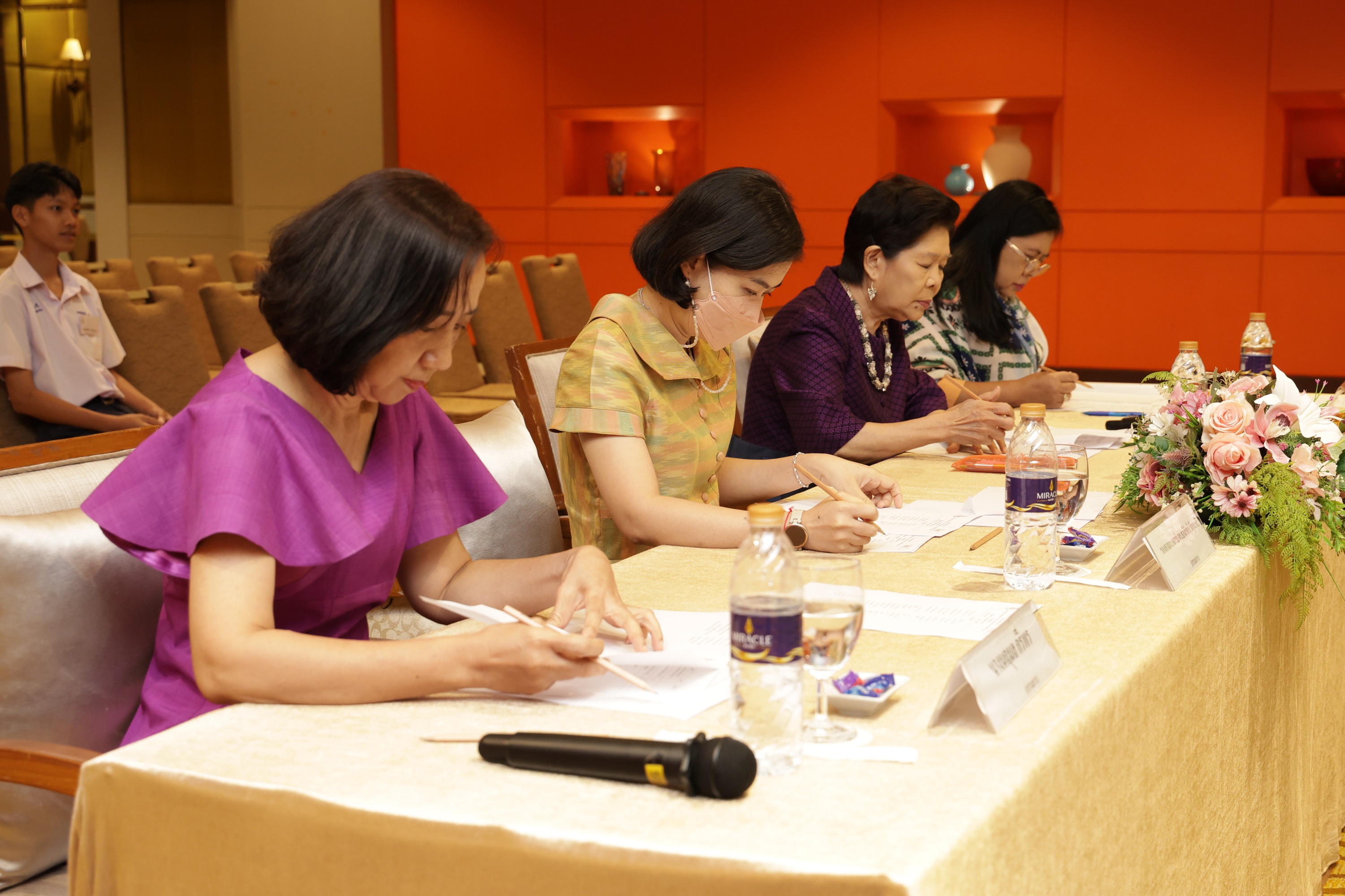 ภาพข่าว